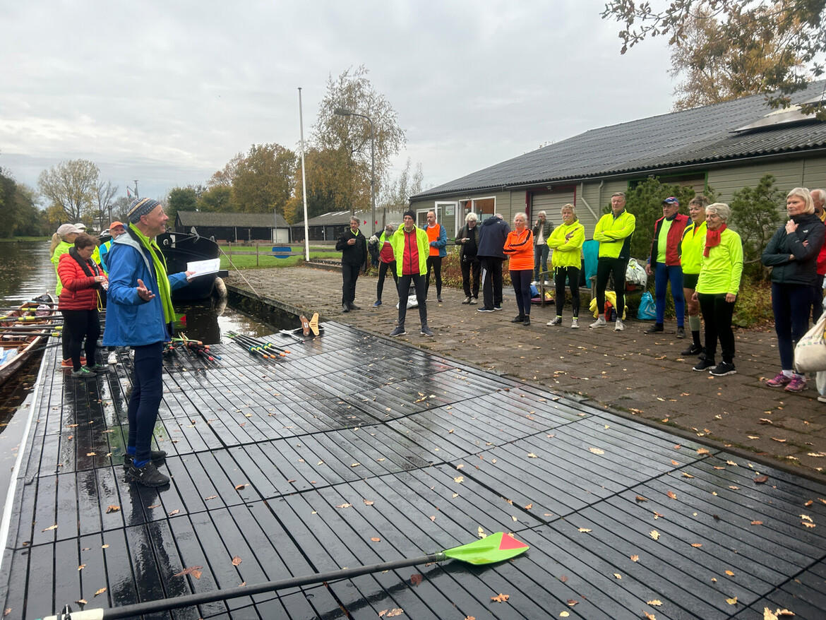 2-palaver-op-het-vlot-monstertocht 2-palaver-op-het-vlot-monstertocht